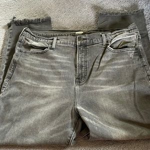 High waisted distressed jeans